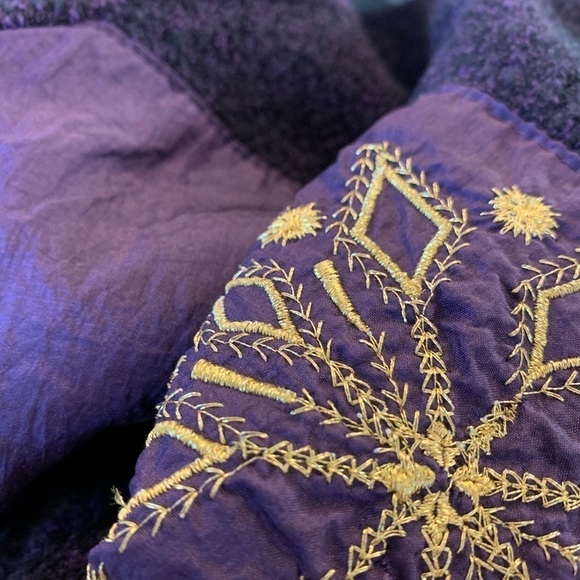 Vtg Purple and metallic gold oversized Rafael sweatshirt with pockets - Picture 10 of 10